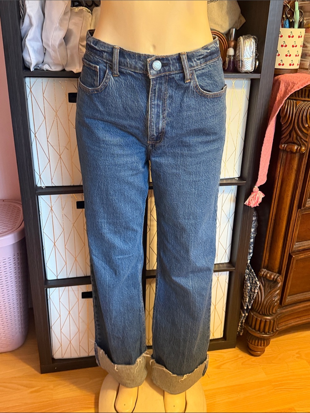 Abercrombie & Fitch Straight-Leg Jeans in Medium Blue Wash